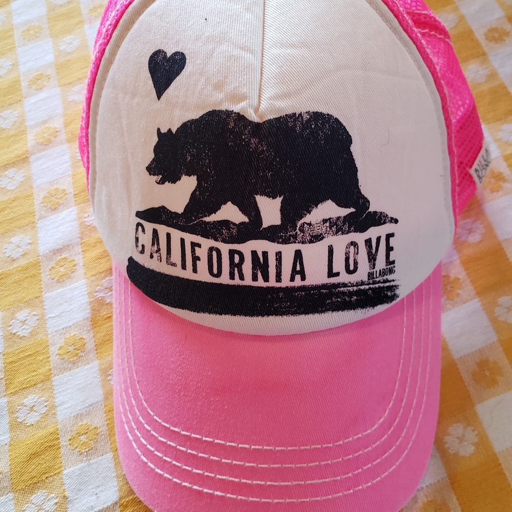Billabong Cali Love Snapback Trucker Hat Pink - Picture 1 of 5